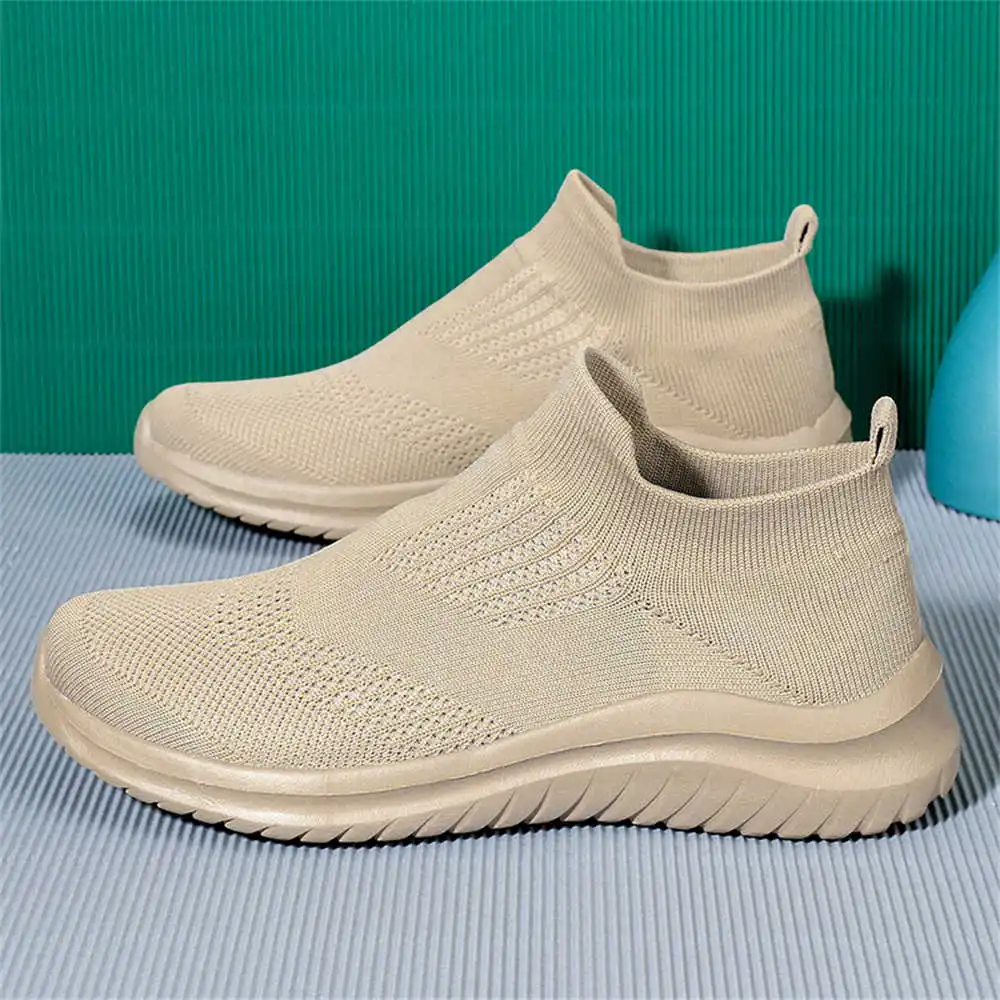 Beige Soft New Novelty Tennis  - Good Streetwear Brand recension och pris